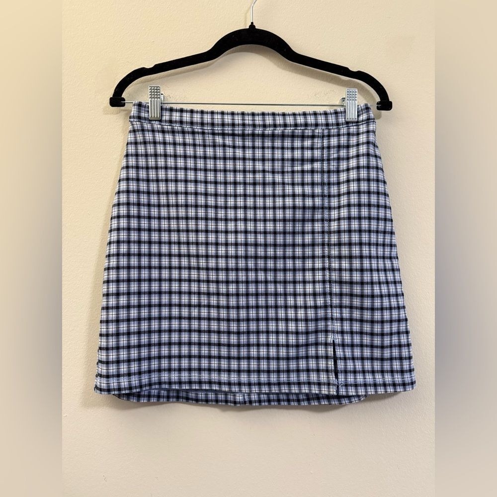 NWT Hollister Ultra High Rise Plaid Mini Skirt in Blue & Black - M‎ - Picture 2 of 9